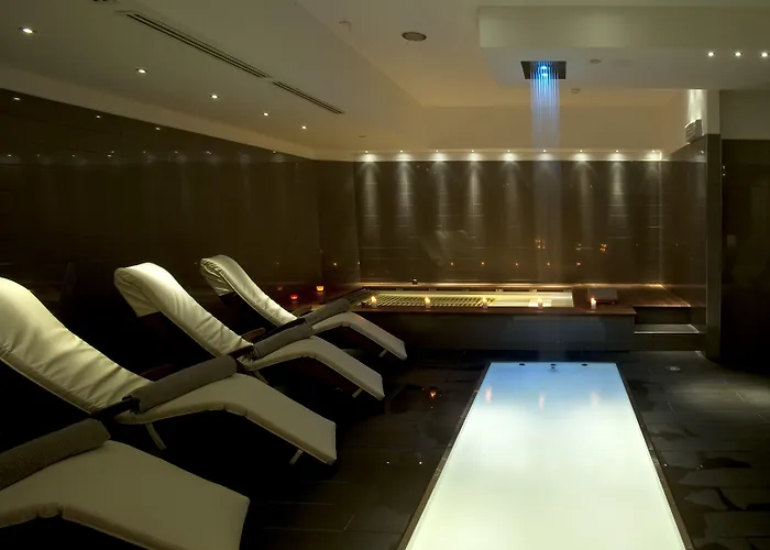 Best Western Plus The Hub Hotel